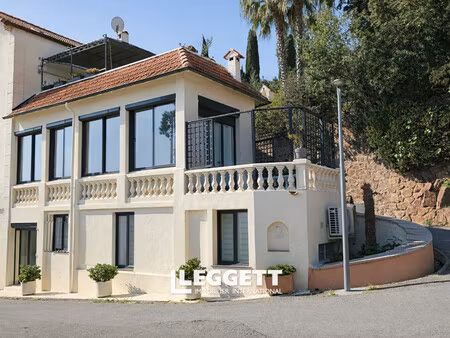 maison 3 pièce(s)  saint-raphaël