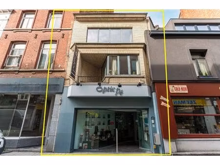 handelspand met woonst te halle centrum