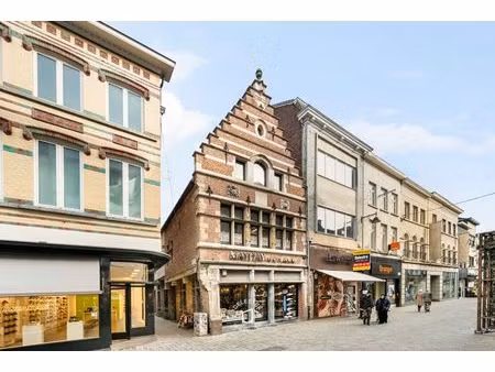 unieke historische handelswoning in hartje aalst – beschermd monument met karakter