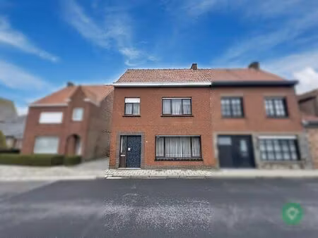 solide woning met 3 slaapkamers  garage en tuin op topligging in beerst nabij diksmuide