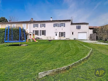 vente maison 5 pièces 116 m² à echebrune (17800)  199 500 €