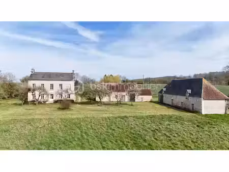 maison de maitre de 306 m² à le merlerault