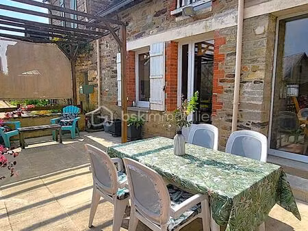 maison de 107 m² à bourg-des-comptes