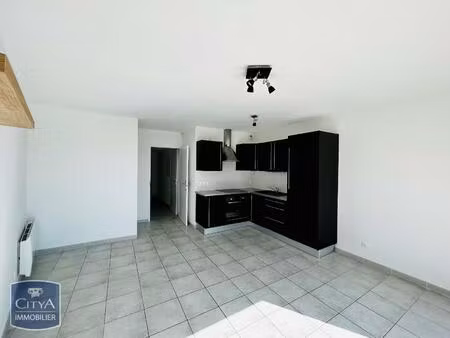 location appartement 2 pièces 41m² istres 13800