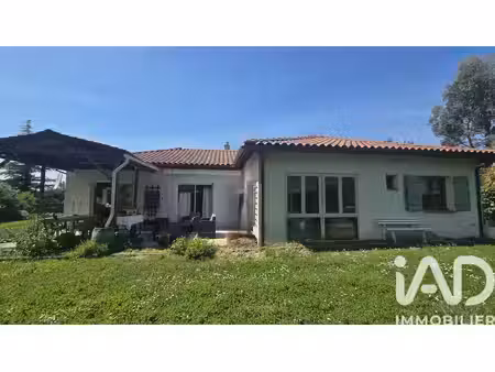 maison à castelnau-rivière-basse (65700)