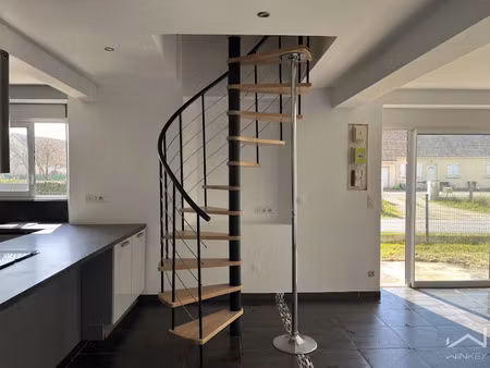vente maison 8 pièces 133 m² à val-de-la-hune (72440)  249 500 €