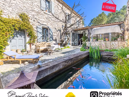 ancienne bergerie 1800 en pierre avec piscine