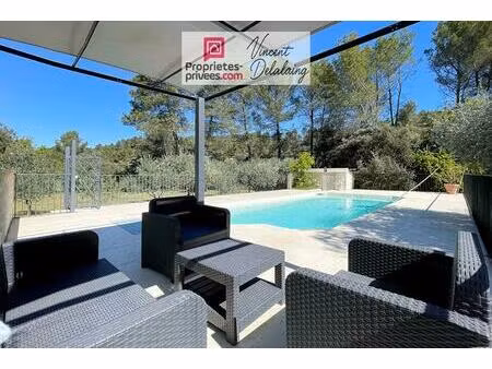 très belle maison t7-8 avec piscine sur grand terrain