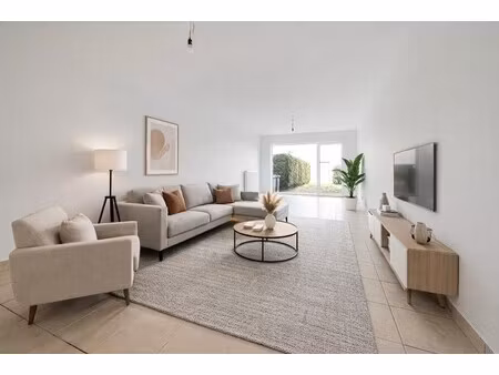 appartement te koop in sint-niklaas met 2 slaapkamers