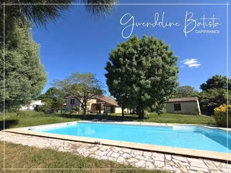 maison en pierre 120m² - piscine avec vue dégagée - dépendances