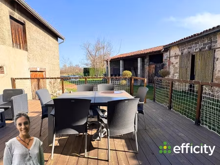 vente ferme 5 pièces 111 m² à montbrison (42600)  255 000 €