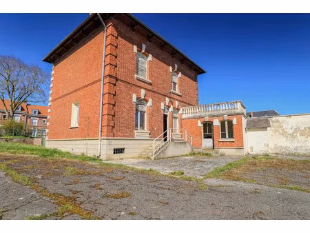 vente maison 6 pièces 147 m² à peronne (80200)  269 000 €