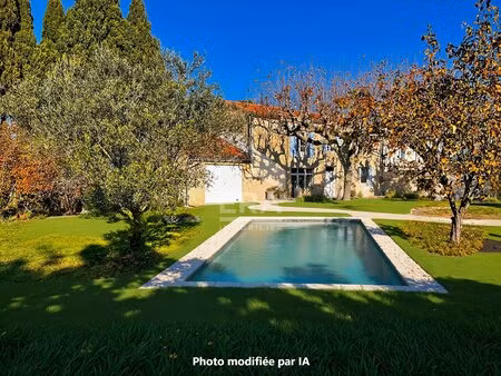 mas authentique en coeur de village avec terrain constructible de 3000 m²