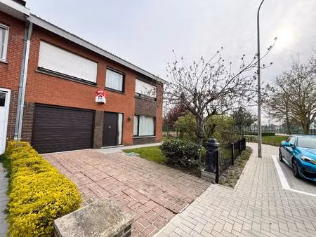 huis te koop in roeselare met 3 slaapkamers