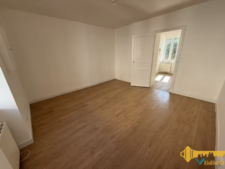 appartement 25 30m2 avec dépendance (3m2)