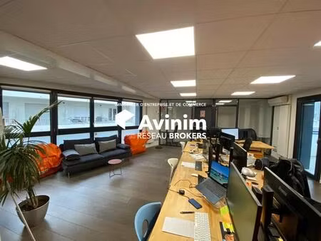 vente bureaux 121 m²