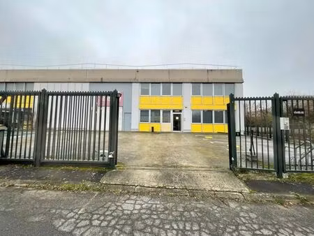 location entrepôt ivry-sur-seine 94200 2592m²