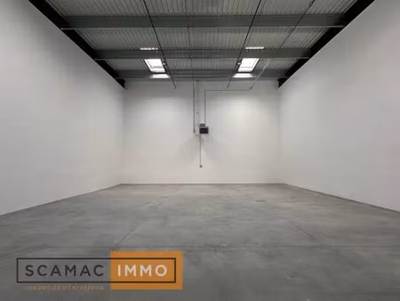 location local d’activités corbeil essonnes 91100 1341m²