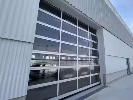 location entrepôt 710m²