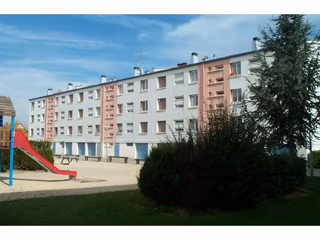 à louer - appartement t4 à auxonne