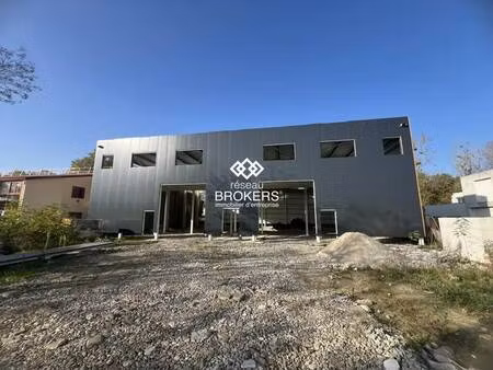 vente entrepôt 1 200 m²