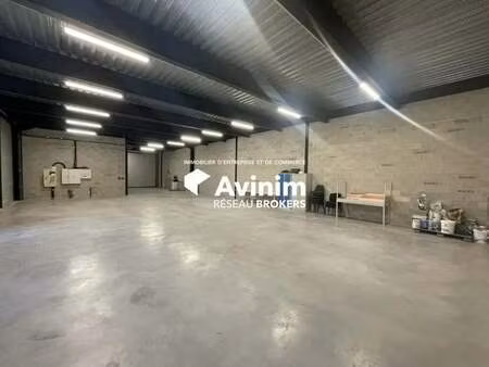 vente entrepôt 578 m²