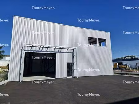 vente local d'activités 412 m²