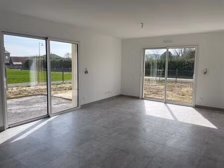 location maison 4 pièces 95 m² à corneville-sur-risle (27500)