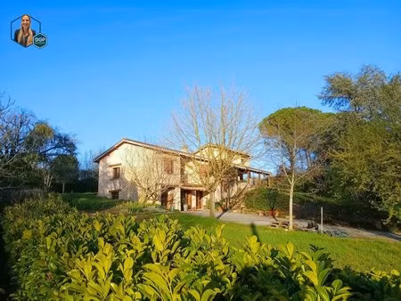 maison familiale 5 chambres sur 2000m² de terrain