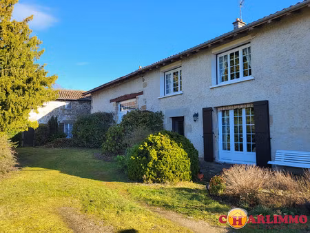 maison 4 chambres avec annexes et jardin centre ville