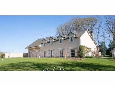 maison avec jardin et terrasse rochecorbon (37)
