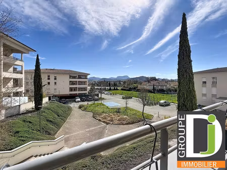 vente appartement 3 pièces 62m2 crest 26400 - - surface privée