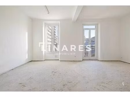 vente appartement 3 pièces 77m2 marseille 1er (13001) - 290000 € - surface privée