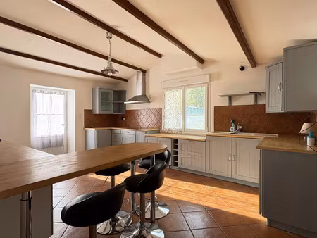 vente maison à saint-jean-de-liversay (17170) : à vendre / 170m² saint-jean-de-liversay