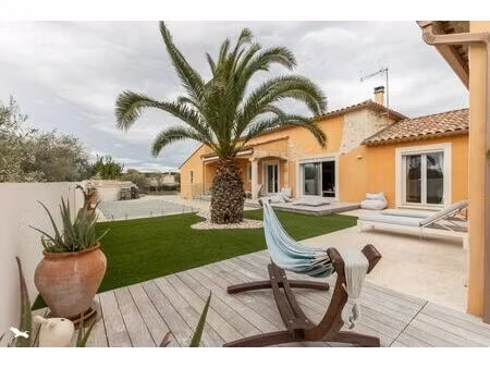 vente maison 6 pièces 230 m² mus (30121)