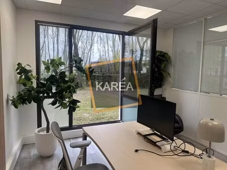 location local professionnel 15m² serris 77700