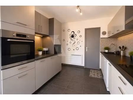 maison t5 climatisee avec jardin & garage
