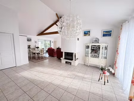 vente maison 5 pièces 126 m² à gétigné (44190)  389 000 €