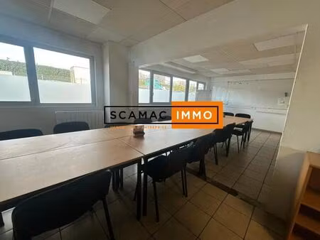 location bureaux 280 m²