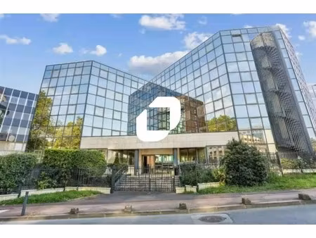 location bureaux 2 728 m²