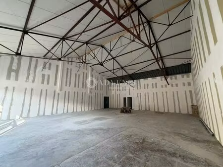 location bureaux 190 m²