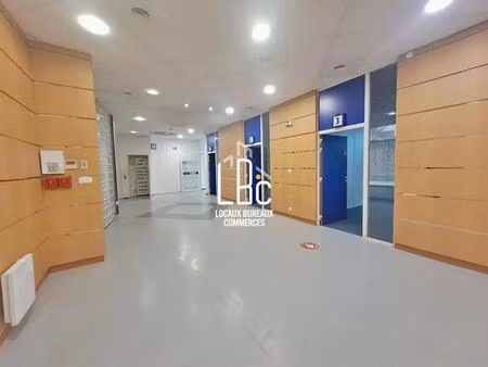 location bureaux 250 m² à 500 m²