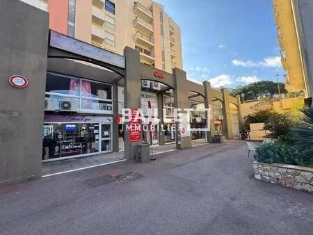 location commerce le cannet 06110 80m²