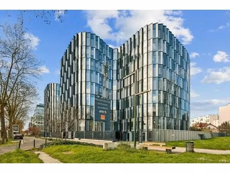 location bureaux 2 576 m²