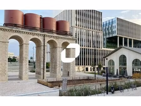 location bureaux 181 m²