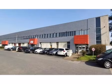 location bureaux 35 m² à 456 m²