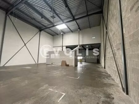 location entrepôt 494 m²
