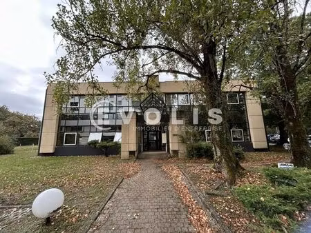 location bureaux 120 m² à 545 m²