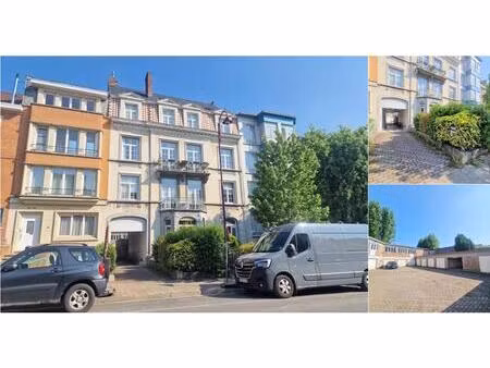 surface industrielle à louer à berchem-sainte-agathe (vbb72037)