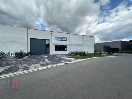commercieel te koop in vichte